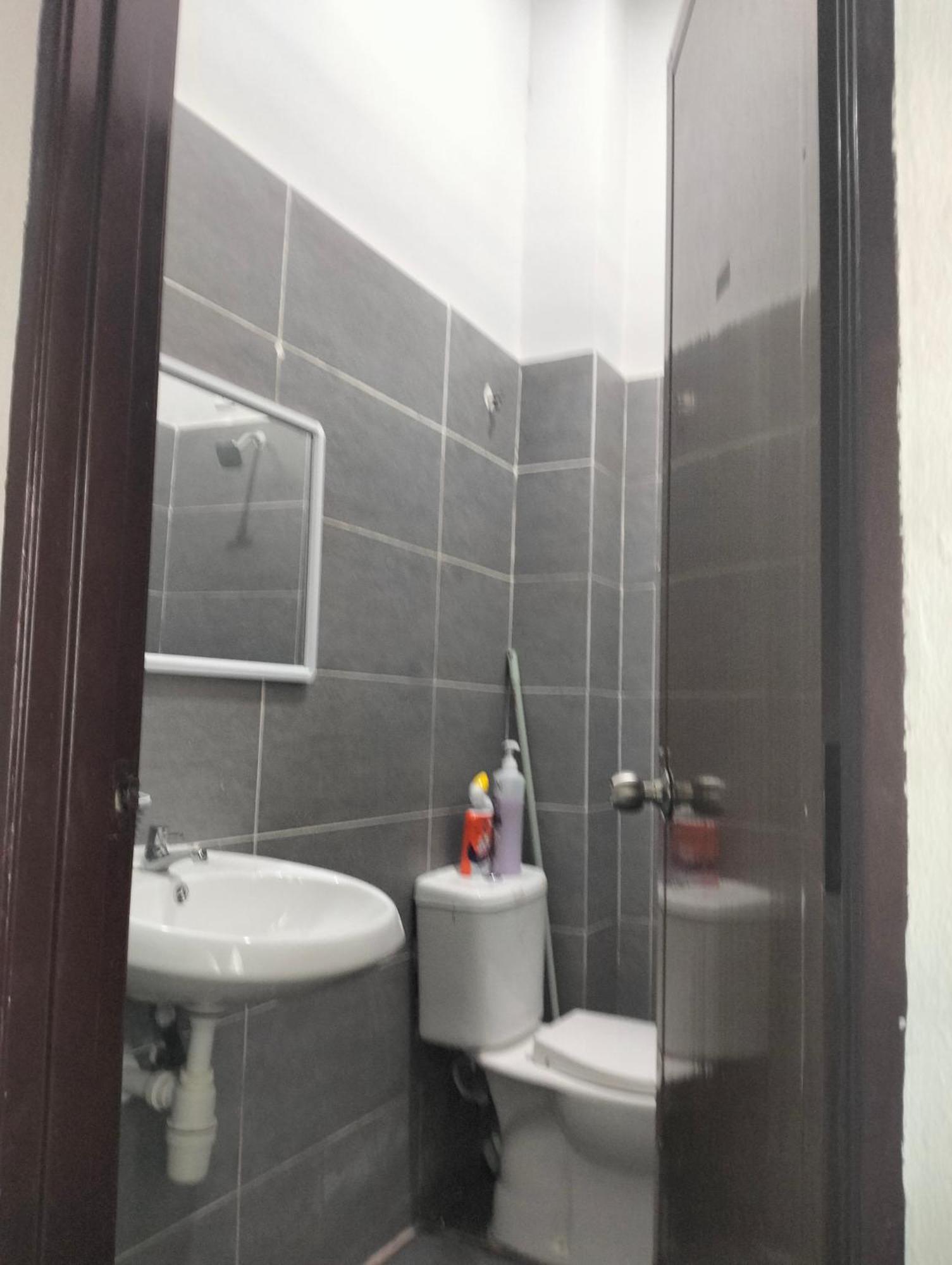 D'Sara Homestay Fully Furnished 3 Bedrooms All Aircond 2 Miles Centre Chukai 외부 사진